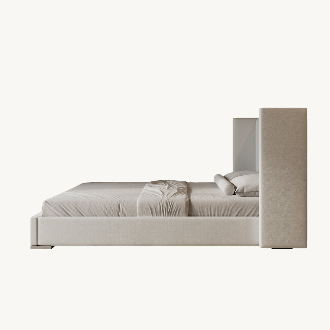 THE MOMO WINGED BED