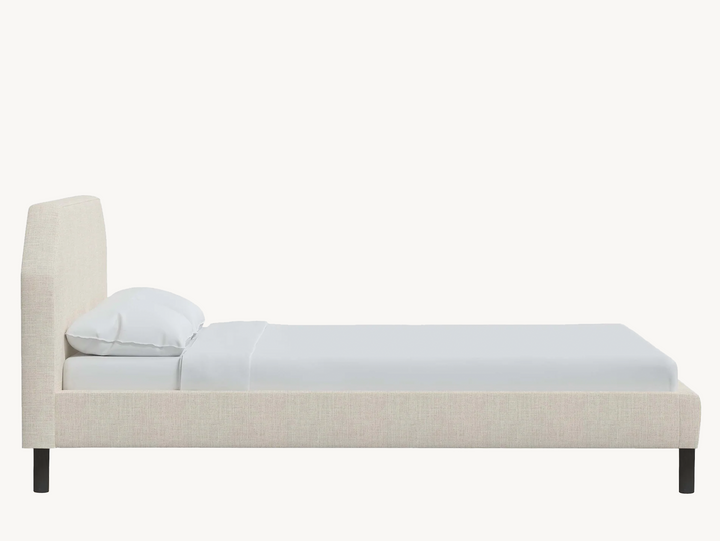 THE CLAYTON BED